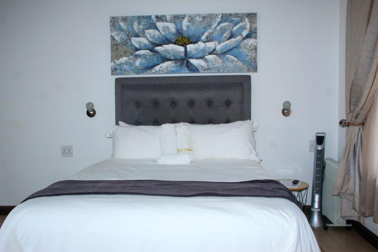Tranquility Guesthouse Standerton 外观 照片