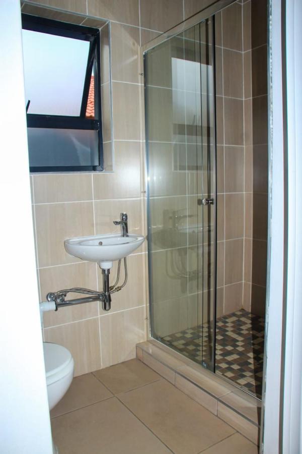 Tranquility Guesthouse Standerton 外观 照片