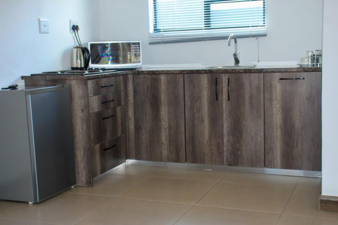 Tranquility Guesthouse Standerton 外观 照片