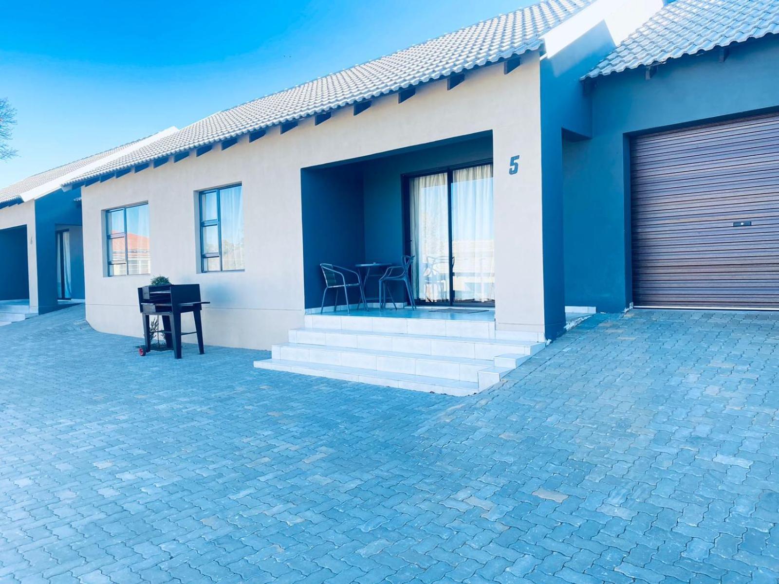 Tranquility Guesthouse Standerton 外观 照片